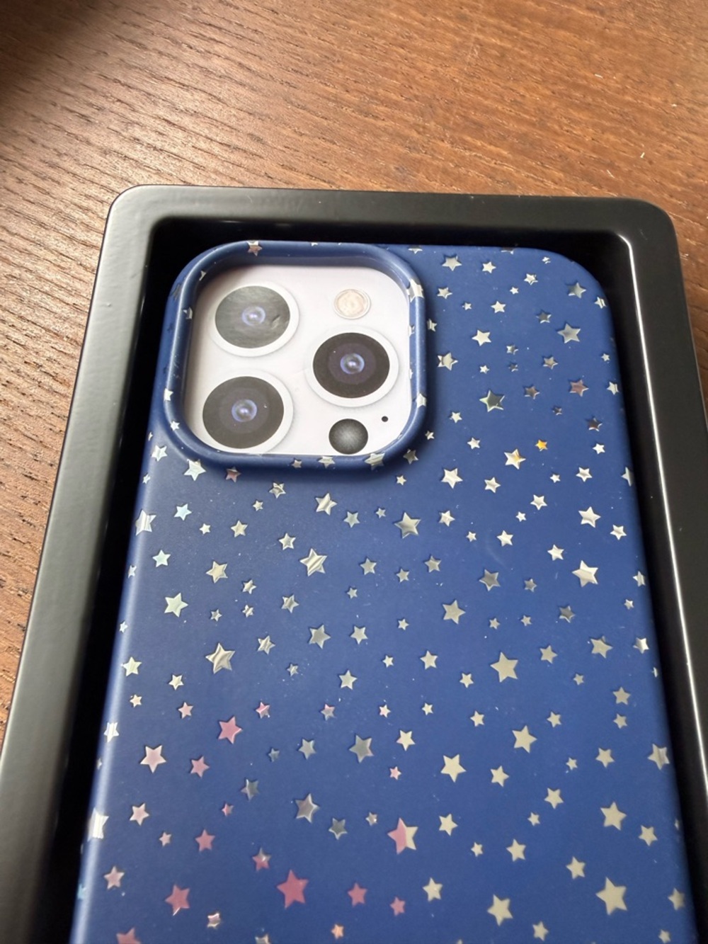 Velvet Caviar MIDNIGHT STARS IPHONE CASE - IPHONE 16 PRO MAX MagSafe Compatible - Picture 6 of 11